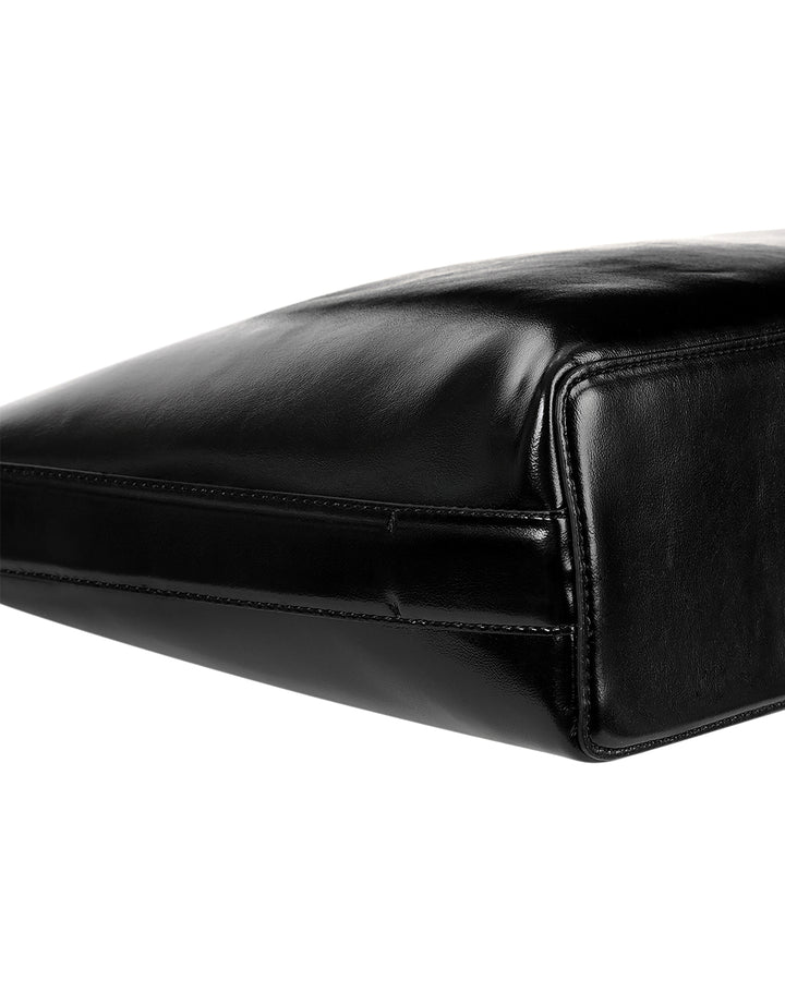Stand Oil Odd Bag — Soft Shoulder Crossbody — Black
