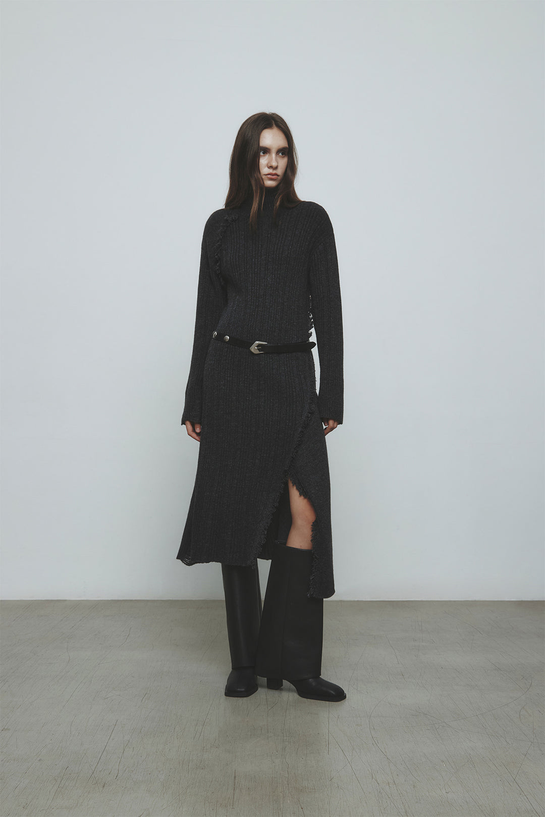 KIMMATIN Unbalance Fringe Knit Dress — Charcoal