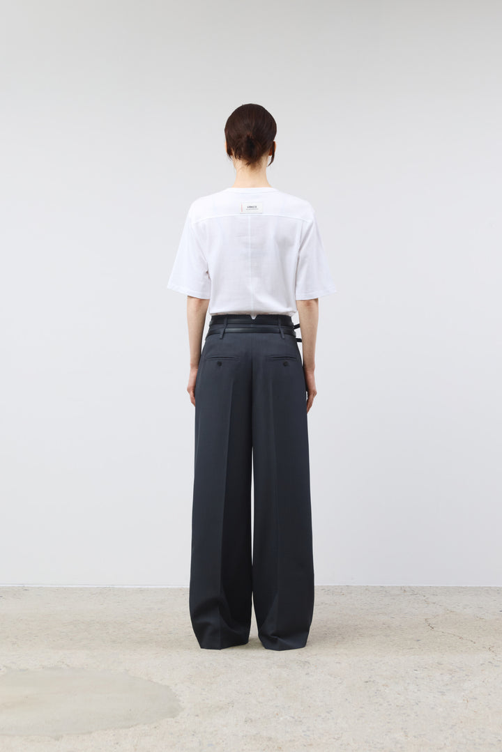 KIMMATIN Shoulder Hole Half Sleeve Top — White