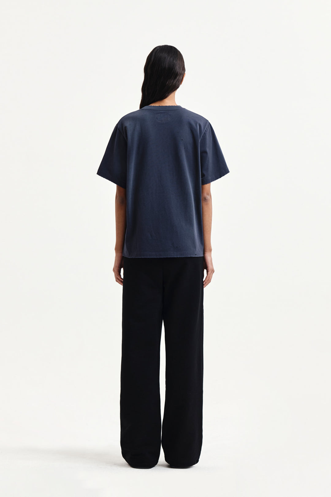 Matin Kim Spray Washed Lettering Damaged Top — Navy blue