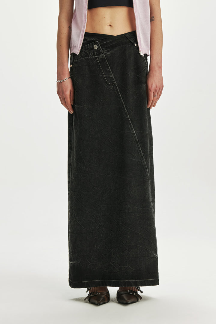 KIMMATIN Waist Point Denim Maxi Skirt — Black