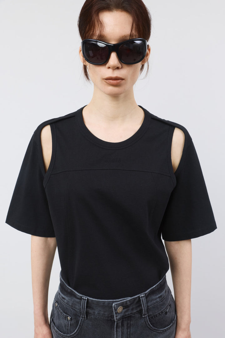 KIMMATIN Shoulder Hole Half Sleeve Top — Black