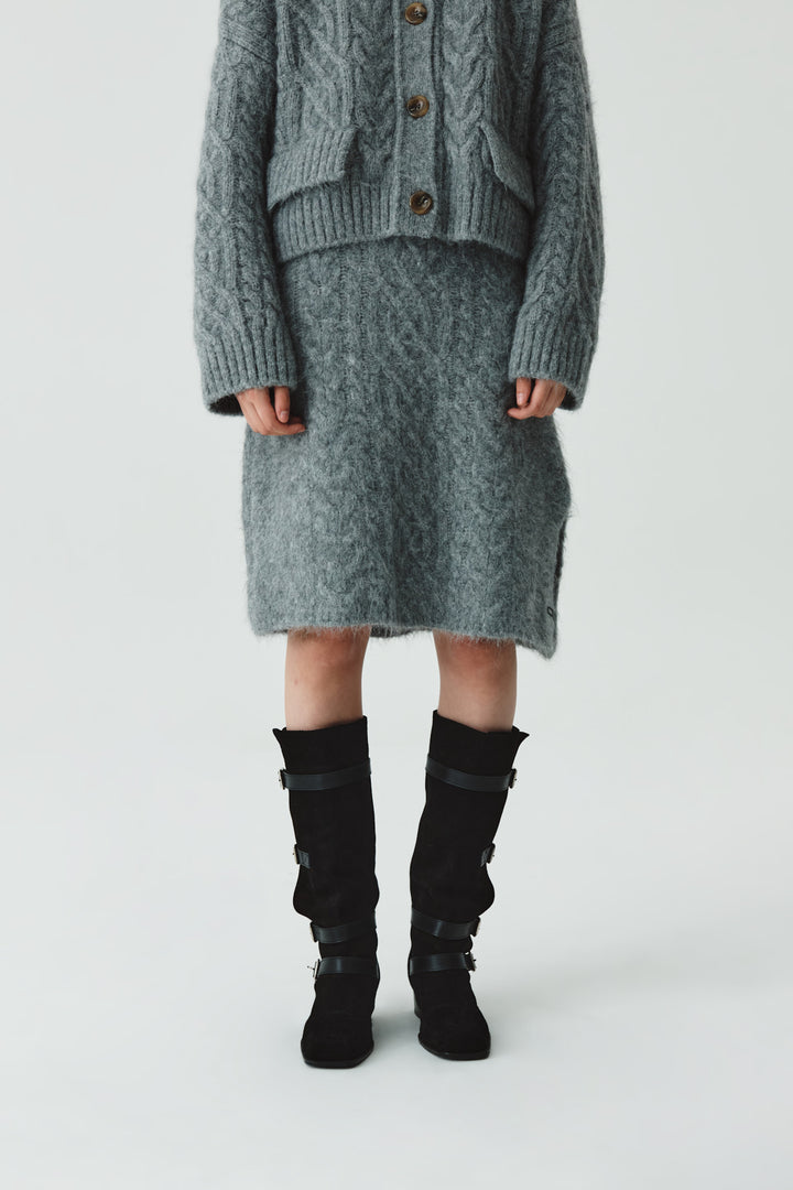 KIMMATIN Wide Cable Midi Knit Skirt — Gray