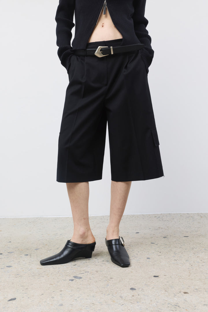 KIMMATIN Cargo Detail Bermuda Shorts — Black