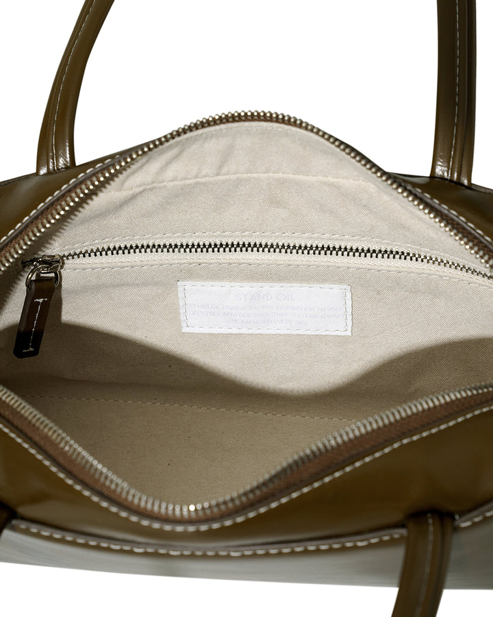 Stand Oil Post Bag — Square Box Shoulder Bag — Stitch Mocha