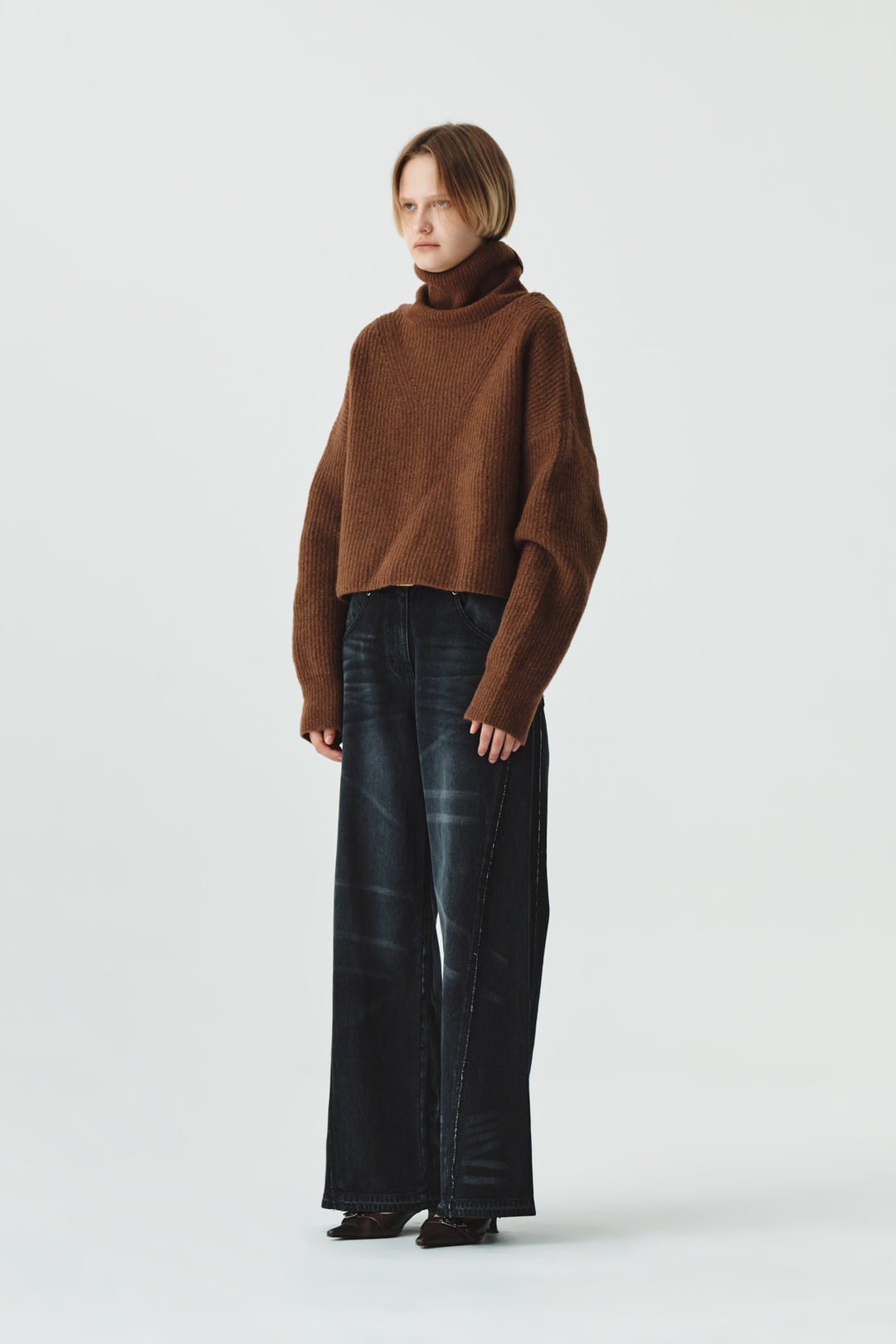 KIMMATIN Wool Blended High Neck Crop Pullover — Brown