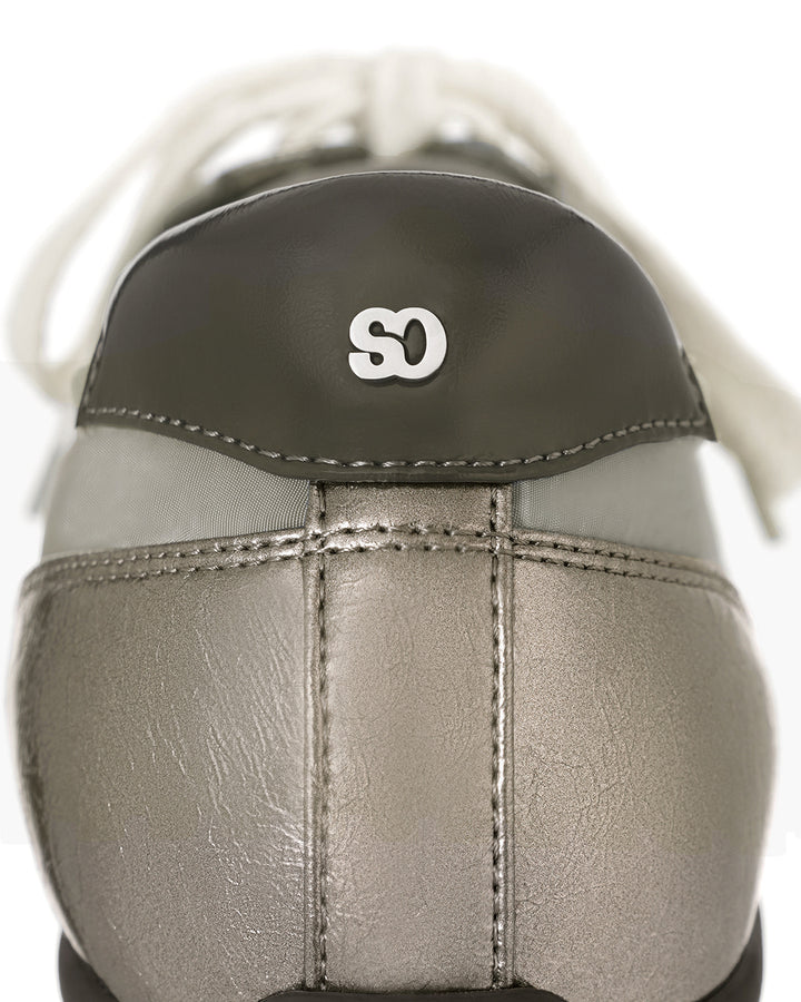Stand Oil Sophie Flat Sneaker — Metallic Gray