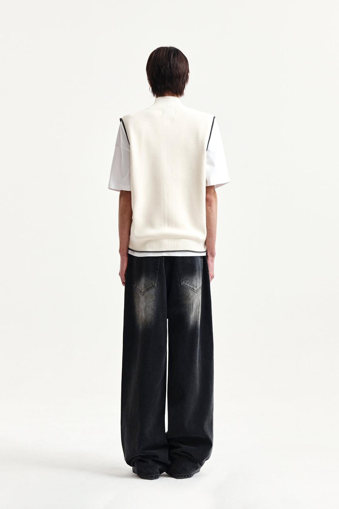Matin Kim Spell Point Knit Zip Up Vest — Ivory