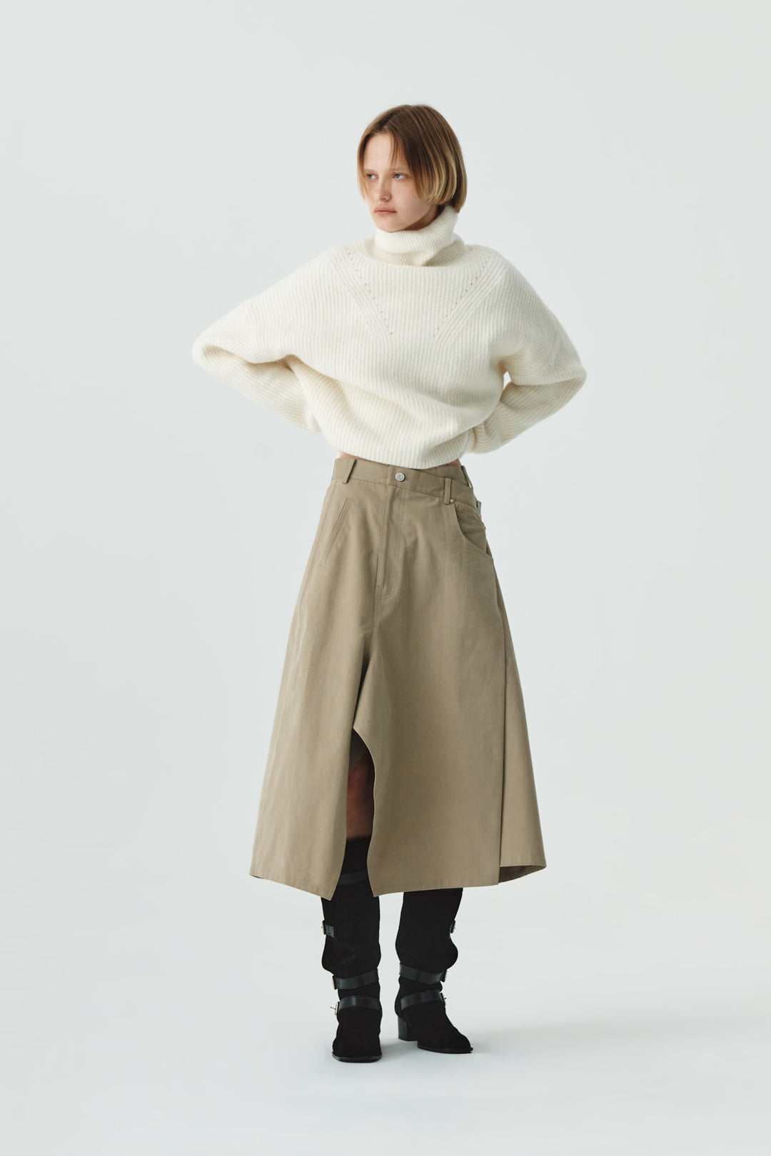 KIMMATIN Wool Blended High Neck Crop Pullover — Ivory