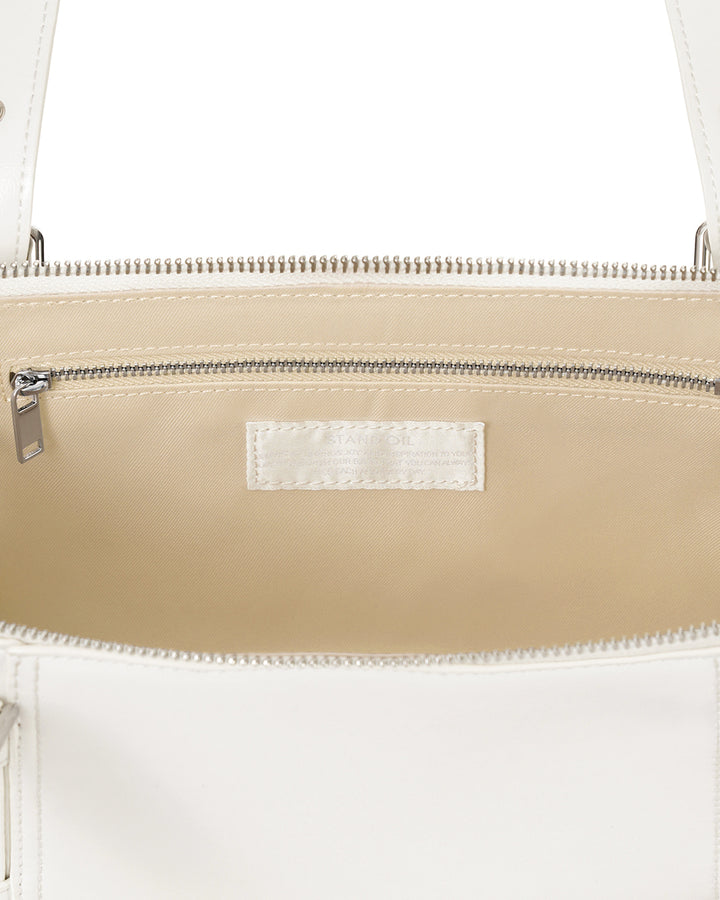 Stand Oil Boat Bag — Glossy Shoulder Crossbody — White