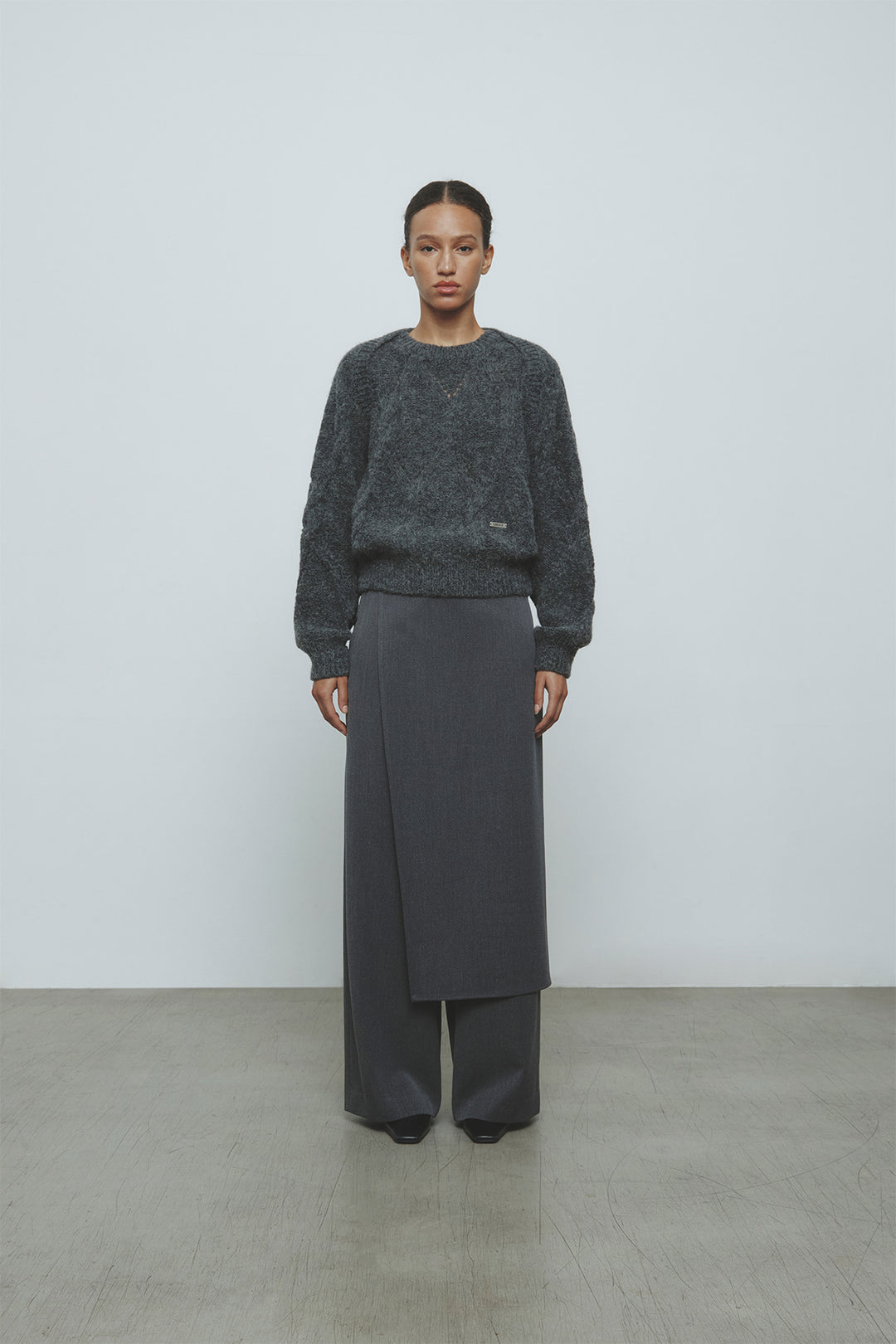 KIMMATIN Bolero Layered Cable Knit Pullover — Charcoal