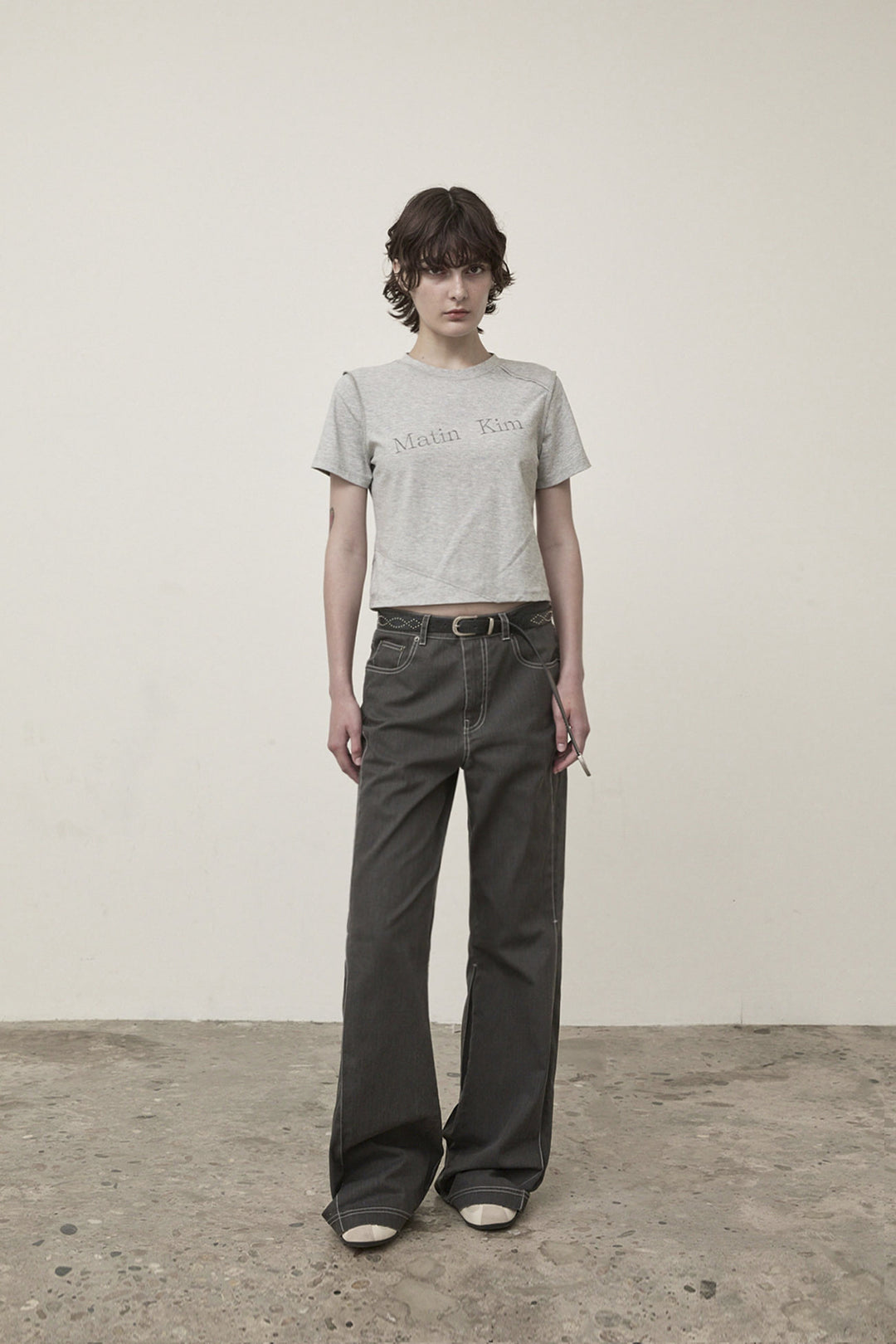 Matin Kim Diagonal Logo Reversible Crop Top — Gray