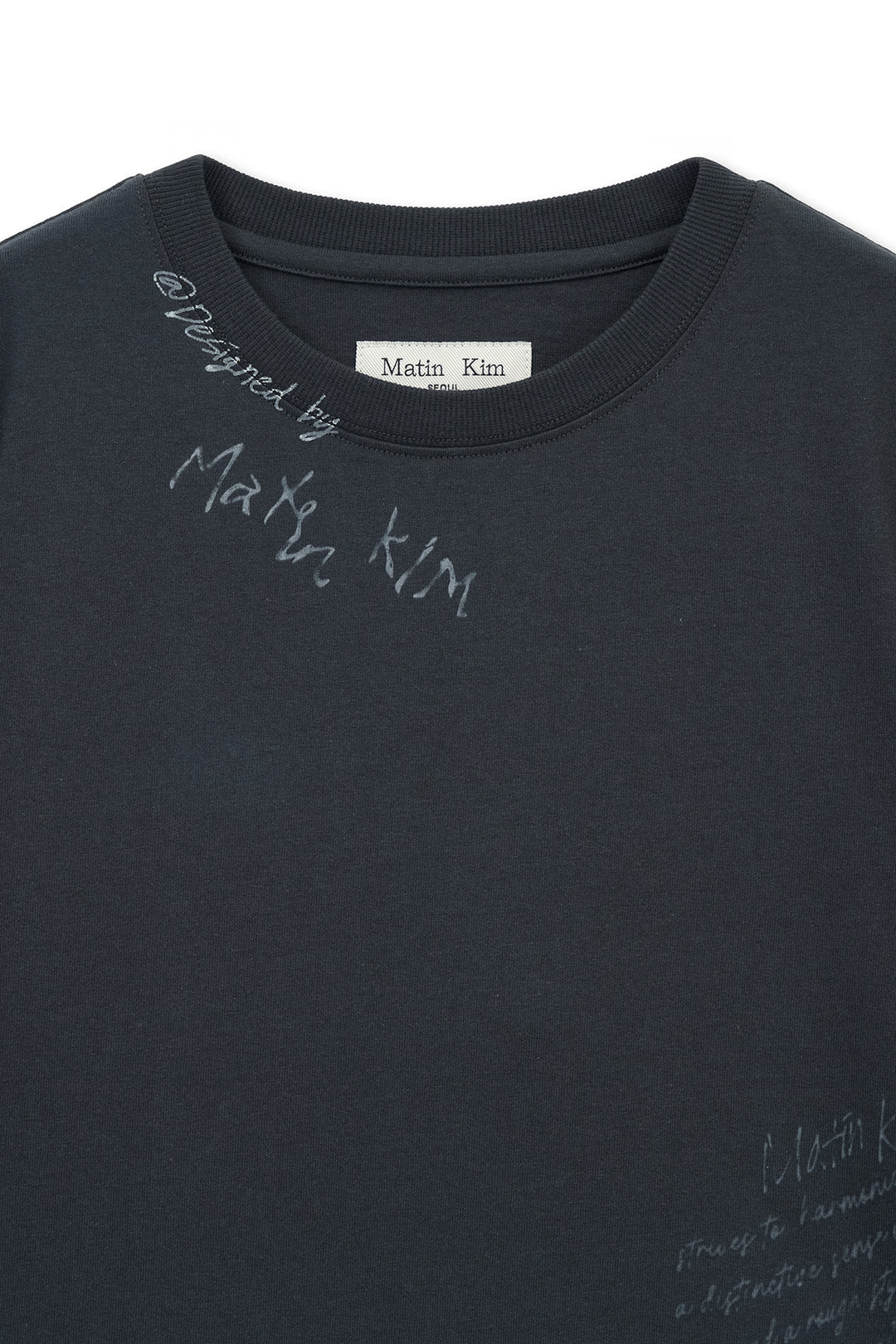 Matin Kim Graffiti Round Hem Crop Top — Navy blue