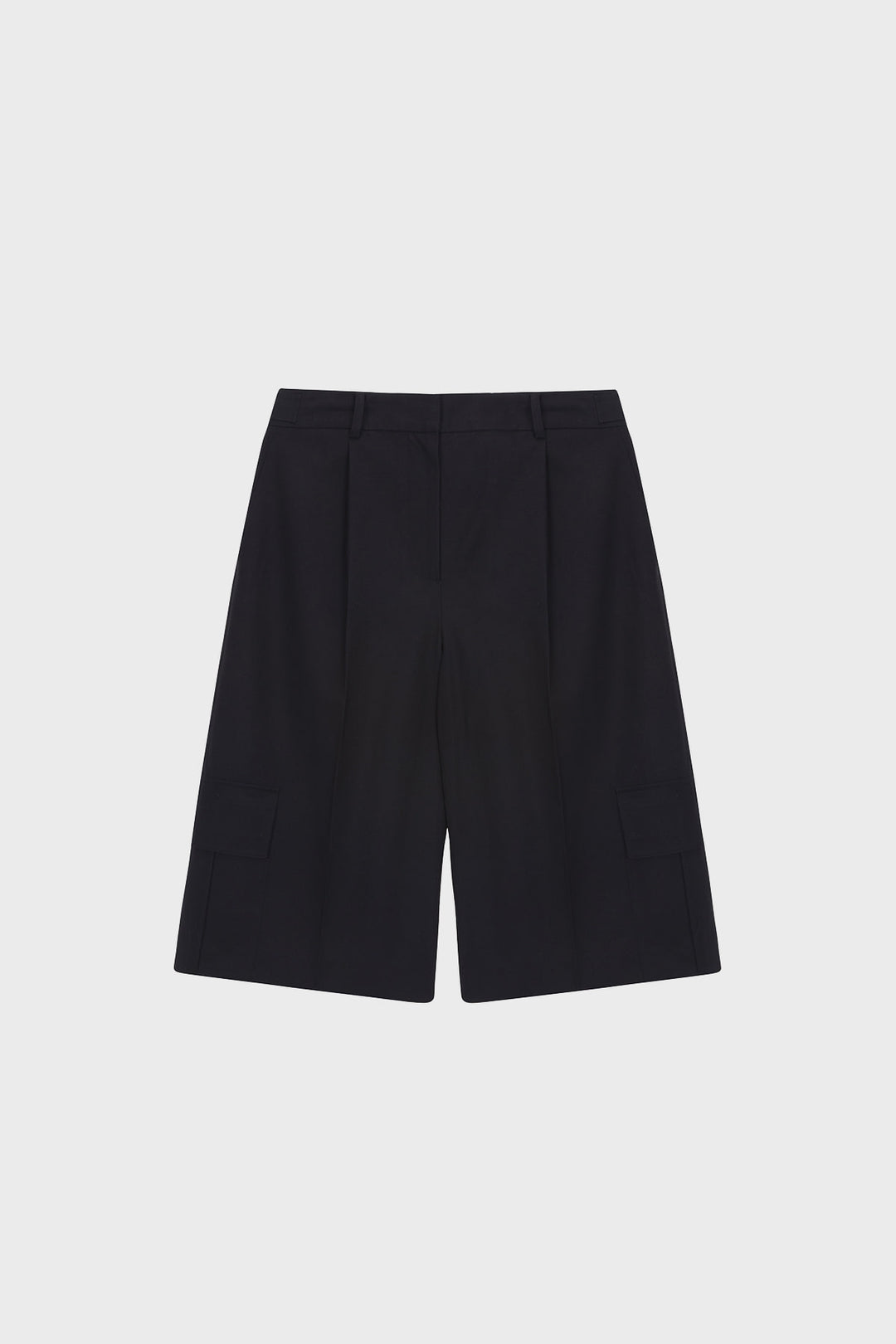 KIMMATIN Cargo Detail Bermuda Shorts — Black