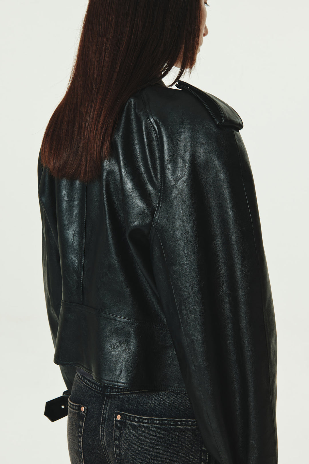 KIMMATIN Raglan Crop Leather Jumper — Black