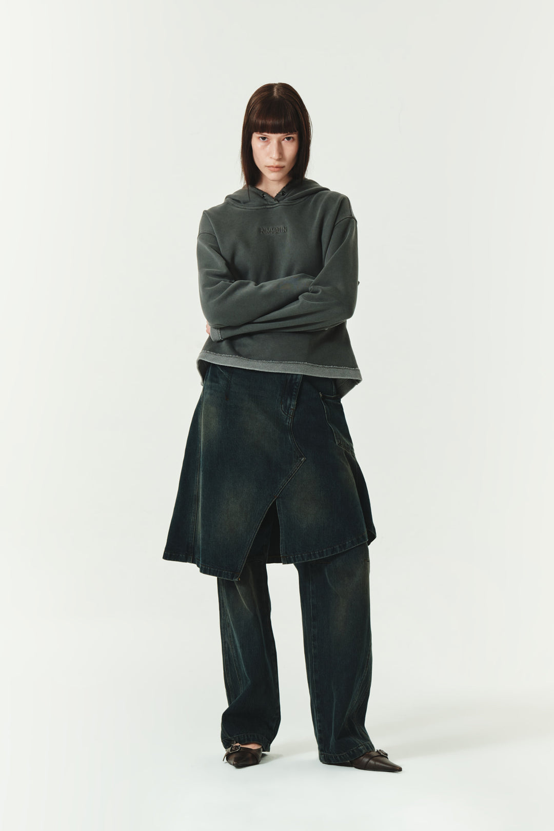 KIMMATIN Logo Point Pigment Dyed Hoodie — Charcoal