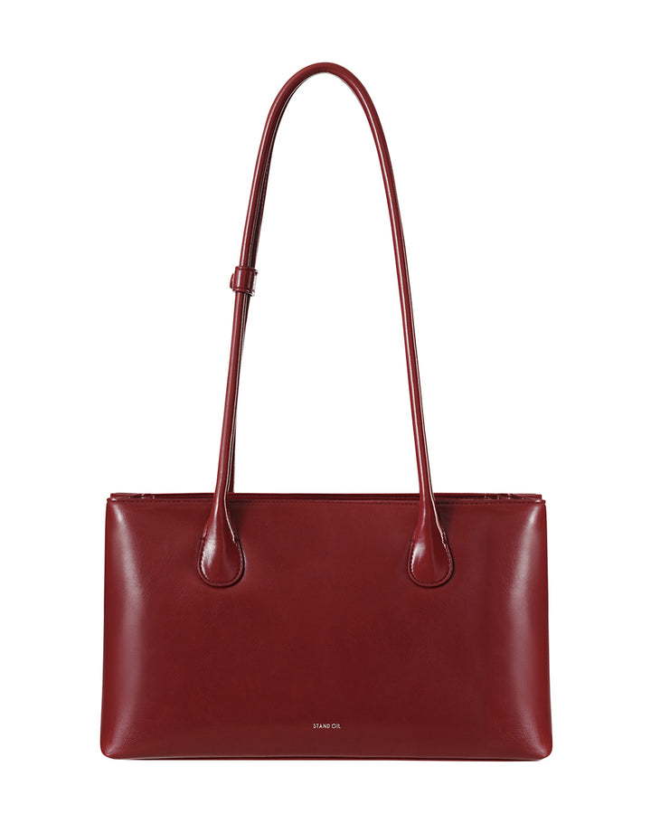 Stand Oil Square Low Bag — Red wine