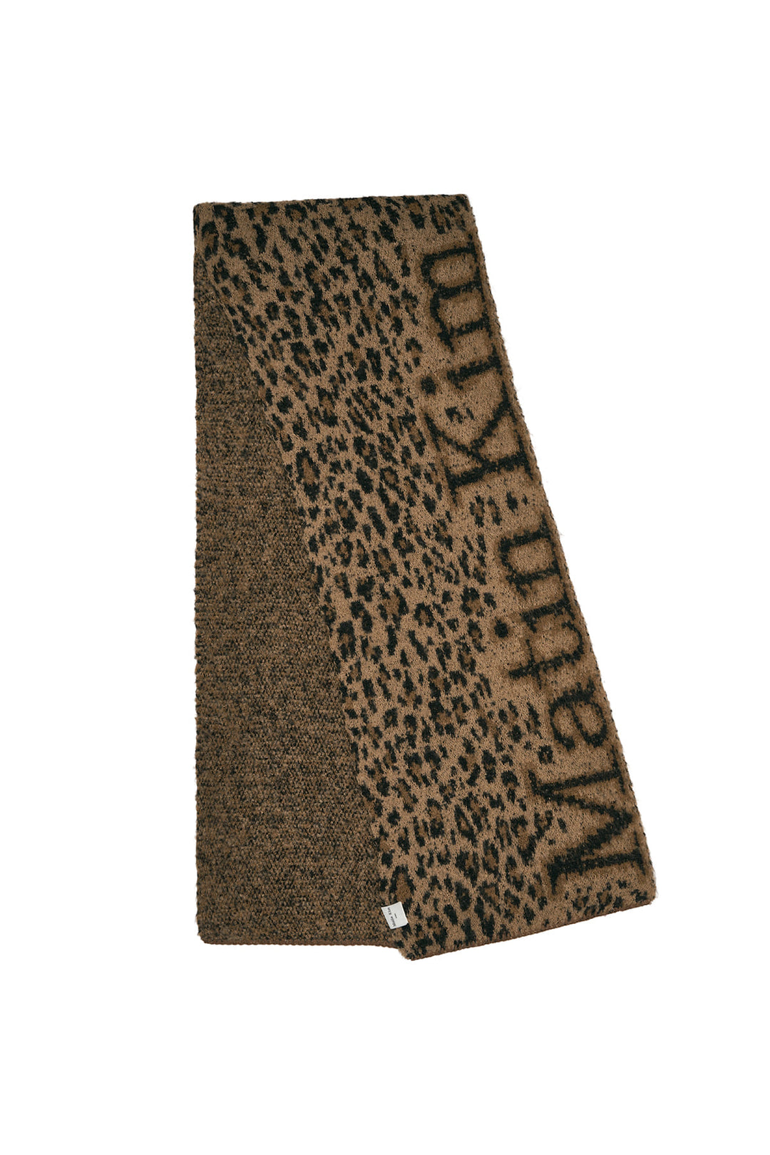Matin Kim Leopard Mix Muffler