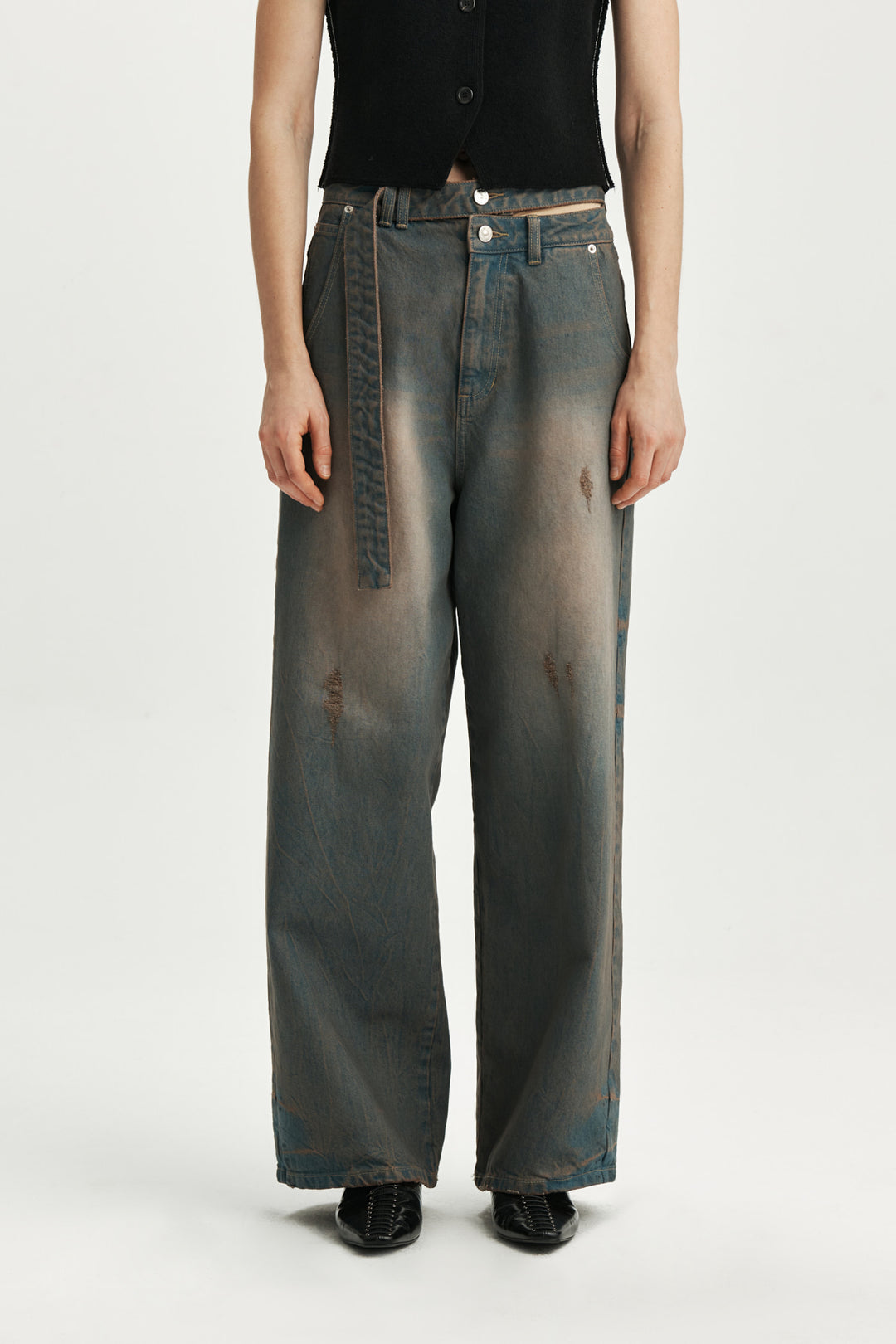 KIMMATIN Unbalance Belted Denim Pants — Blue