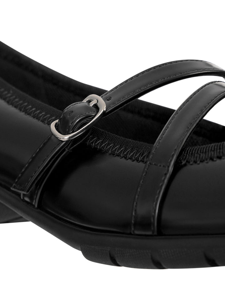 Stand Oil Strap Ballet Mary Jane — Black