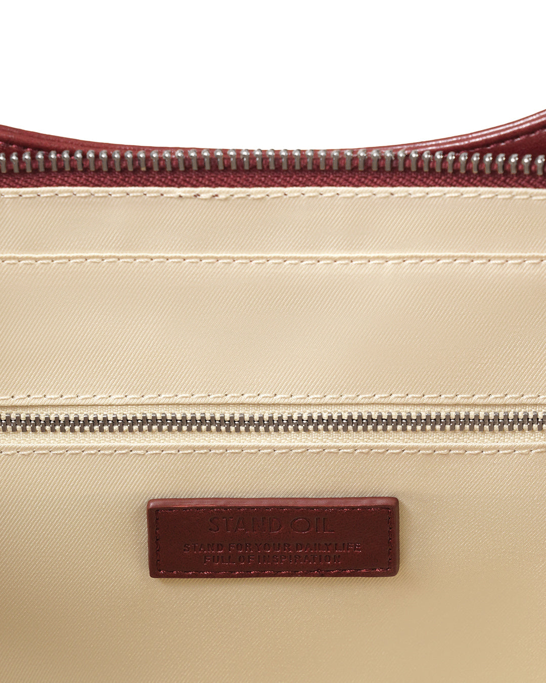 Stand Oil Breezy Bag — Red wine