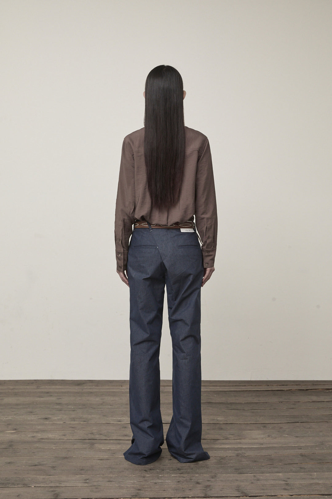 Matin Kim Back Tuck Detail Denim Pants — Navy blue