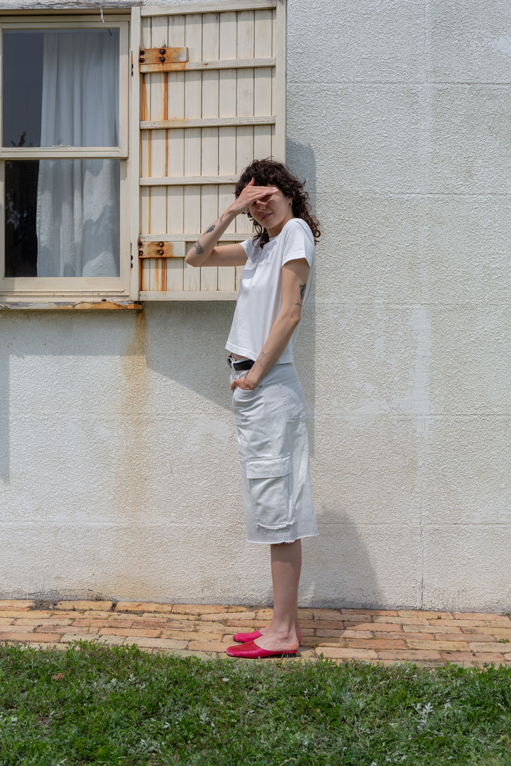 Matin Kim Shadow Typo Top — White