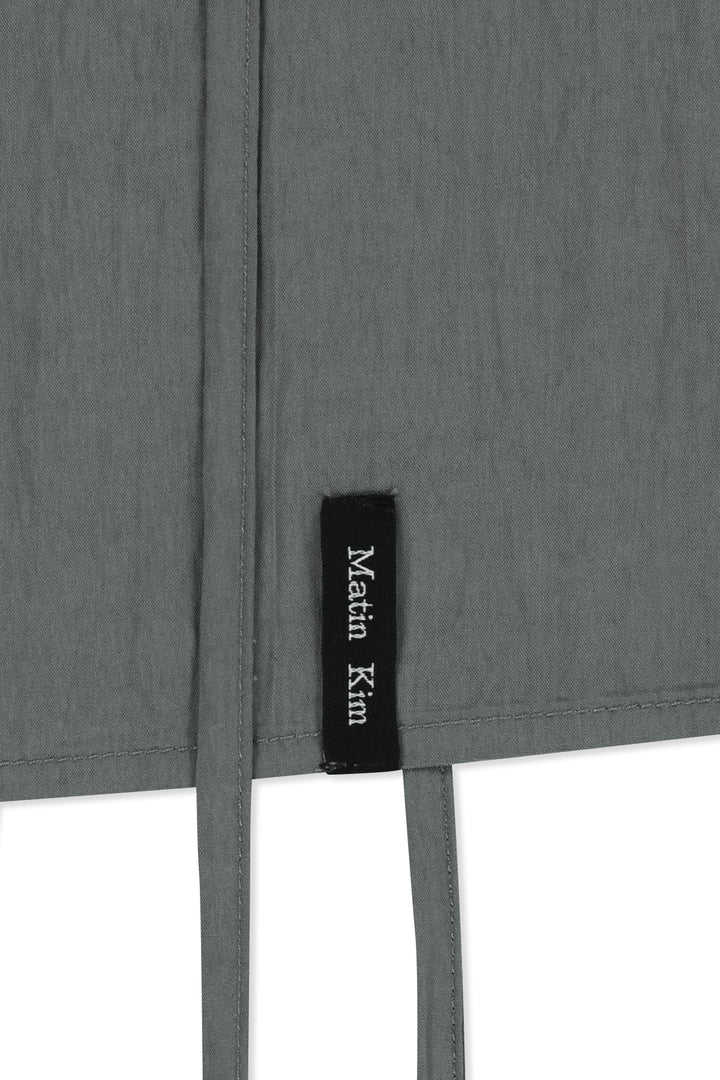Matin Kim Button Sleeveless Blouse — Gray