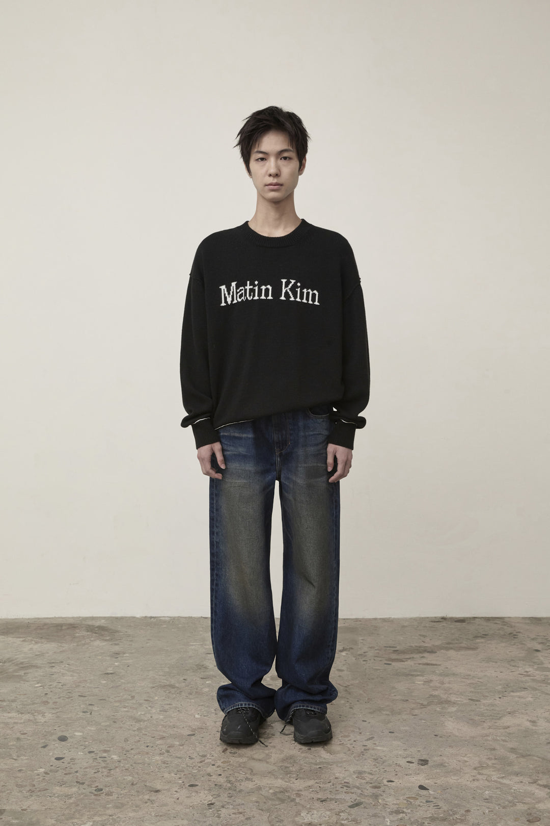 Matin Kim Color Trim Line Logo Pullover — Black