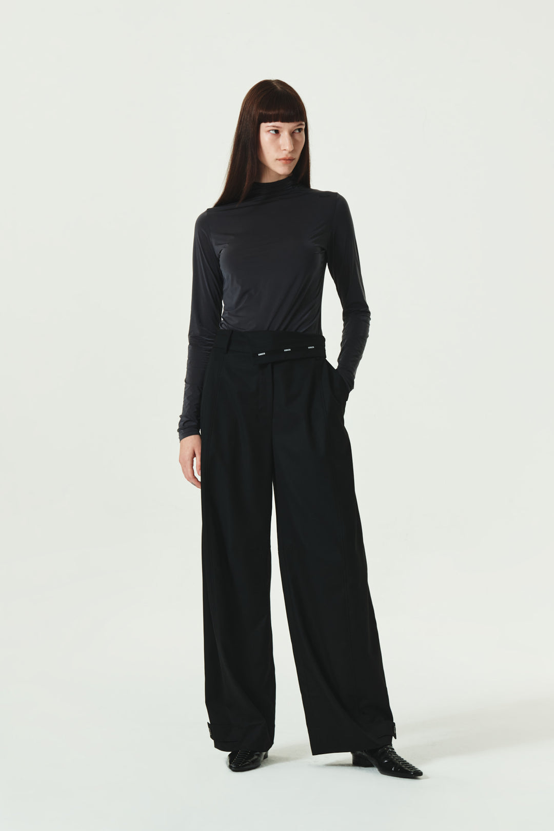 KIMMATIN Half Neck Light Long Sleeve Top — Charcoal