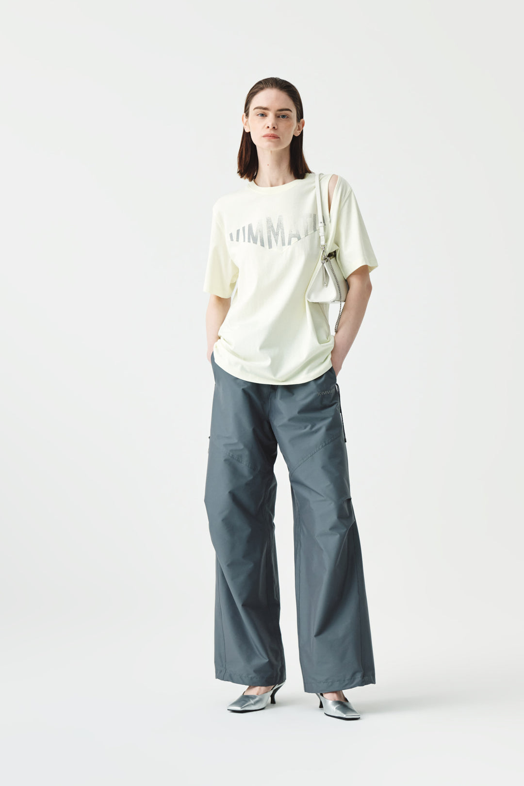 KIMMATIN Cutting Logo Print Oversize Tee
