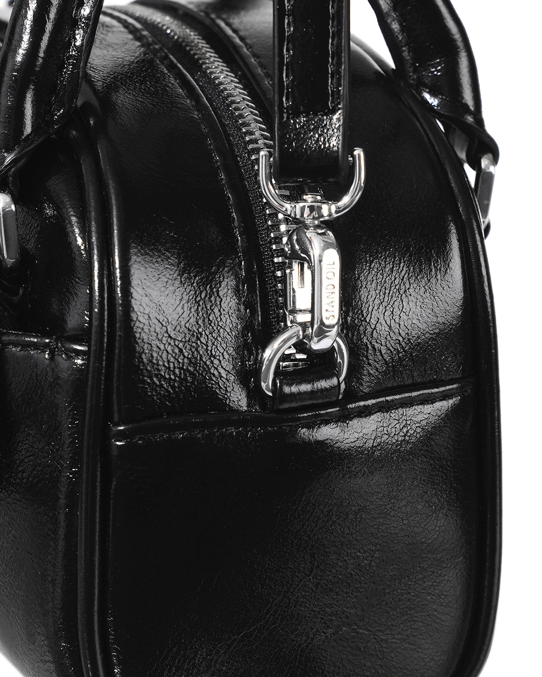 Stand Oil Chubby Bag Tiny — Black