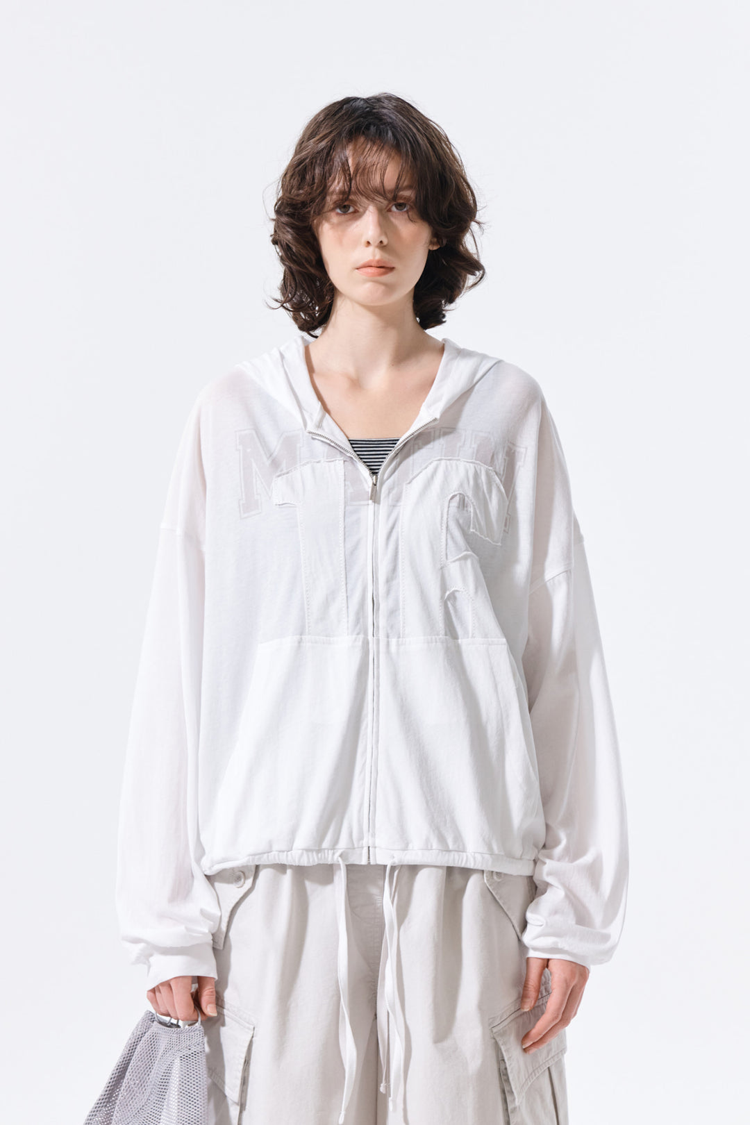 Matin Kim 16 Applique Logo Zip Hoody — White