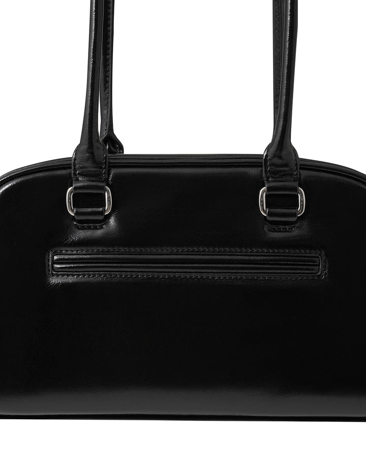 Stand Oil Chubby Bag — Quilted Bowling Crossbody — Black