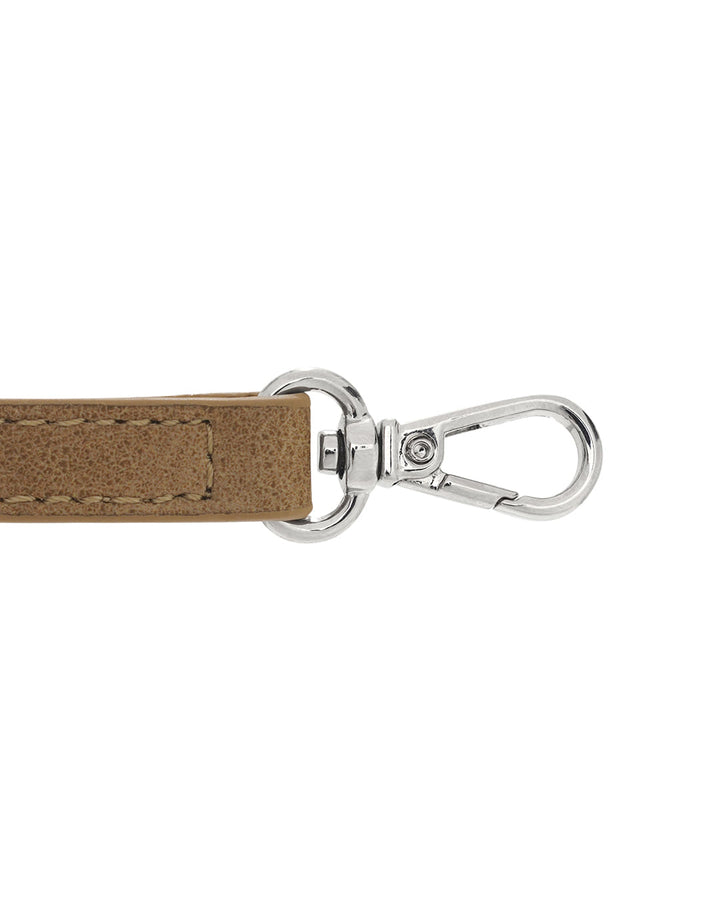 Stand Oil Mushy Pods Keyring — Camel