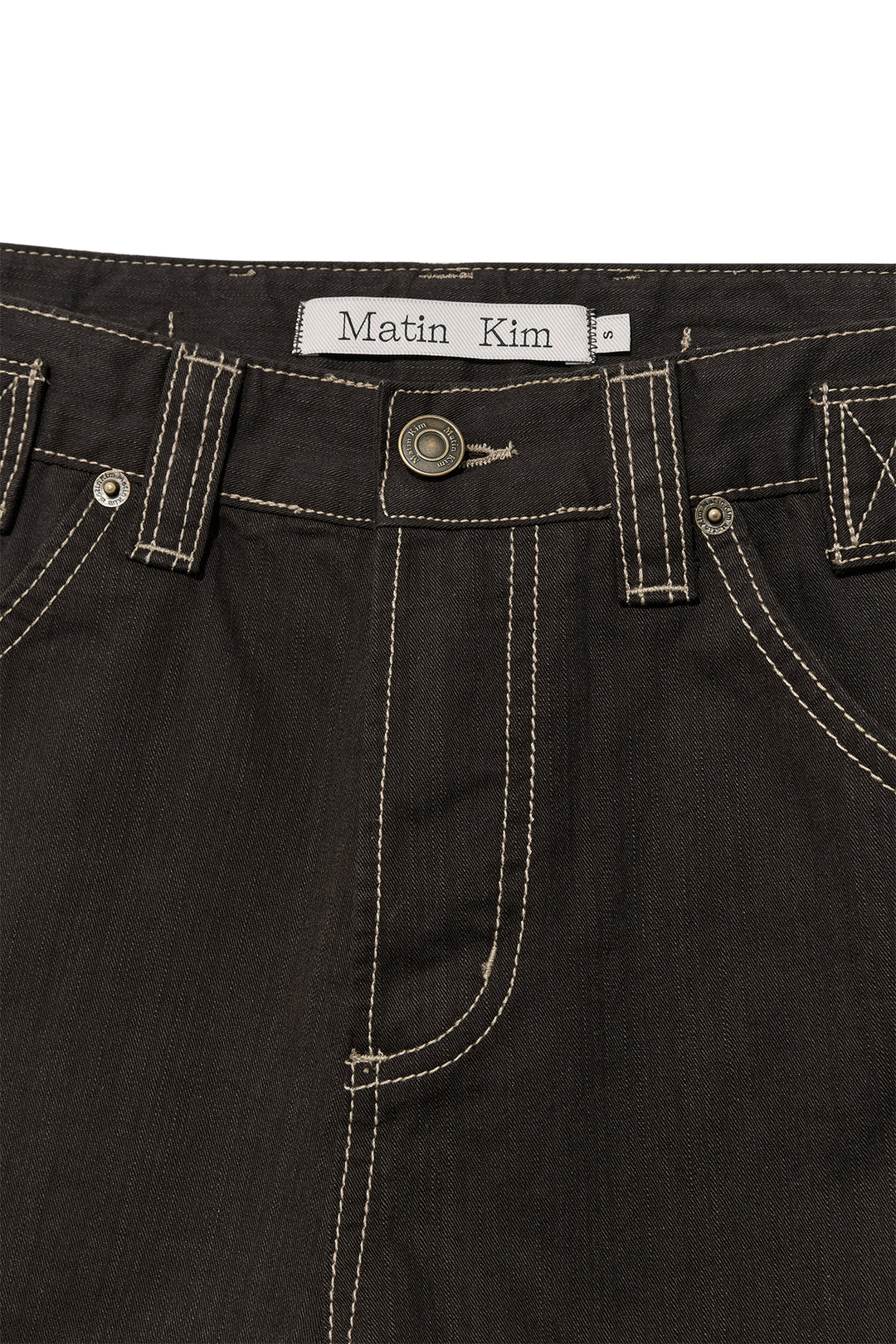 Matin Kim Waist Buckle Curved Twill Denim — Charcoal