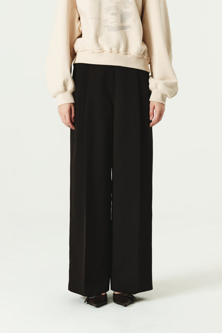 KIMMATIN Back Yoke Detail Wide Trouser — Brown