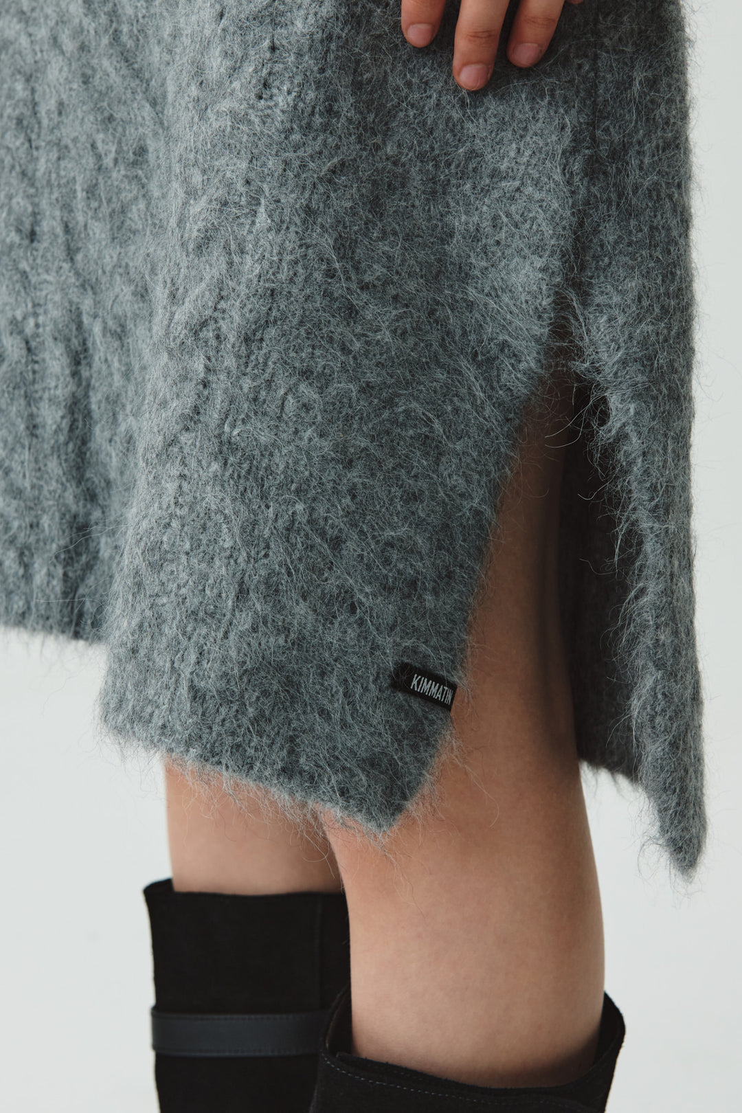 KIMMATIN Wide Cable Midi Knit Skirt — Gray