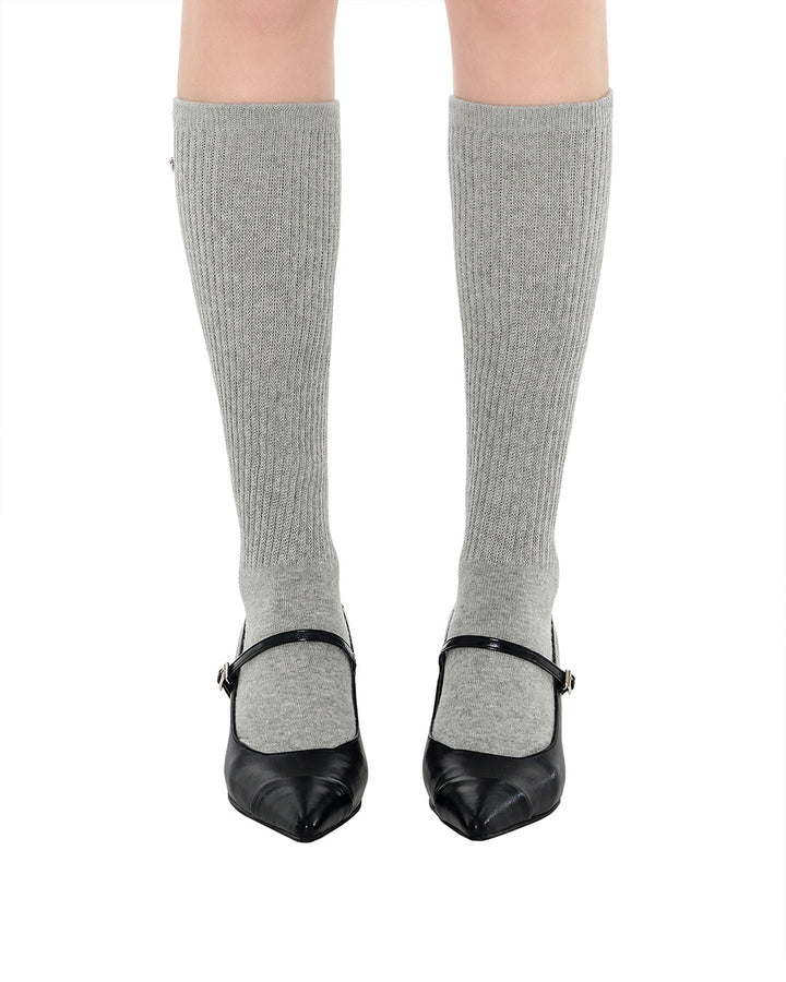 Stand Oil Heart Button Knee Socks — Gray