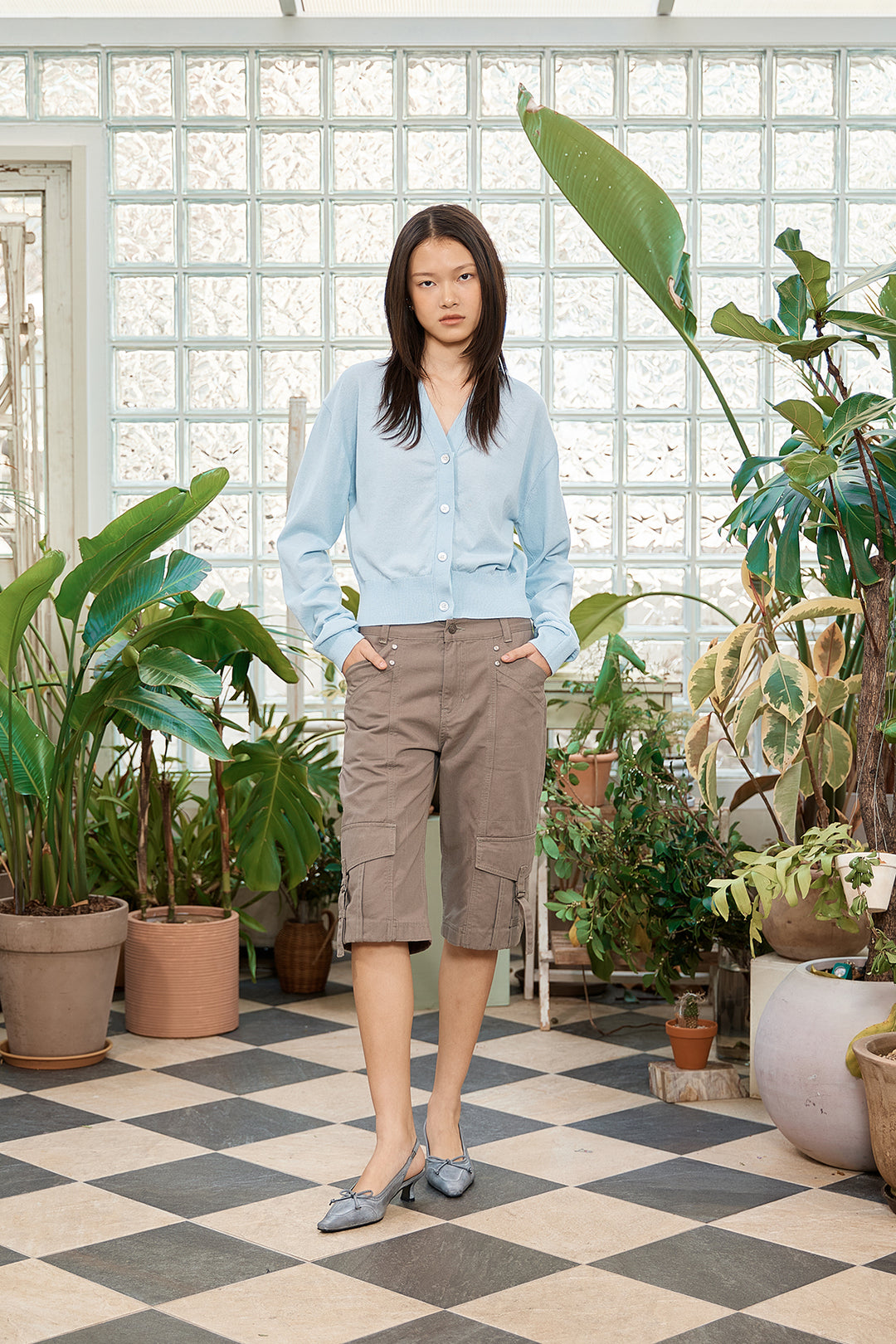 Matin Kim Semi Slimfit Bermuda Pants — Khaki