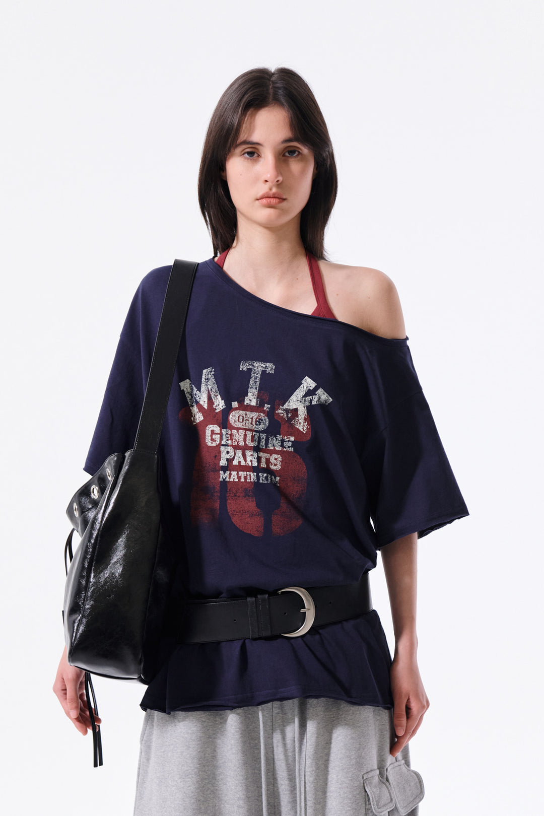 Matin Kim MTK 16 Graffiti Logo Asymmetric Top — Navy blue