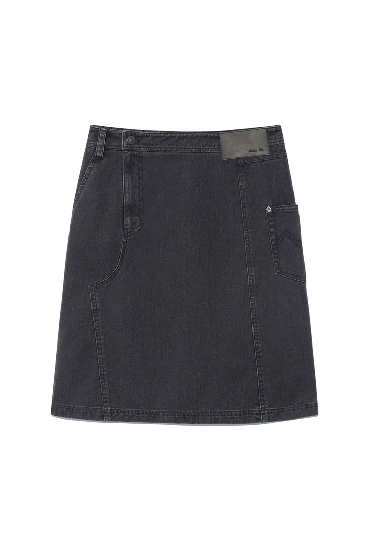 Matin Kim Side Pocket Point Midi Skirt — Charcoal