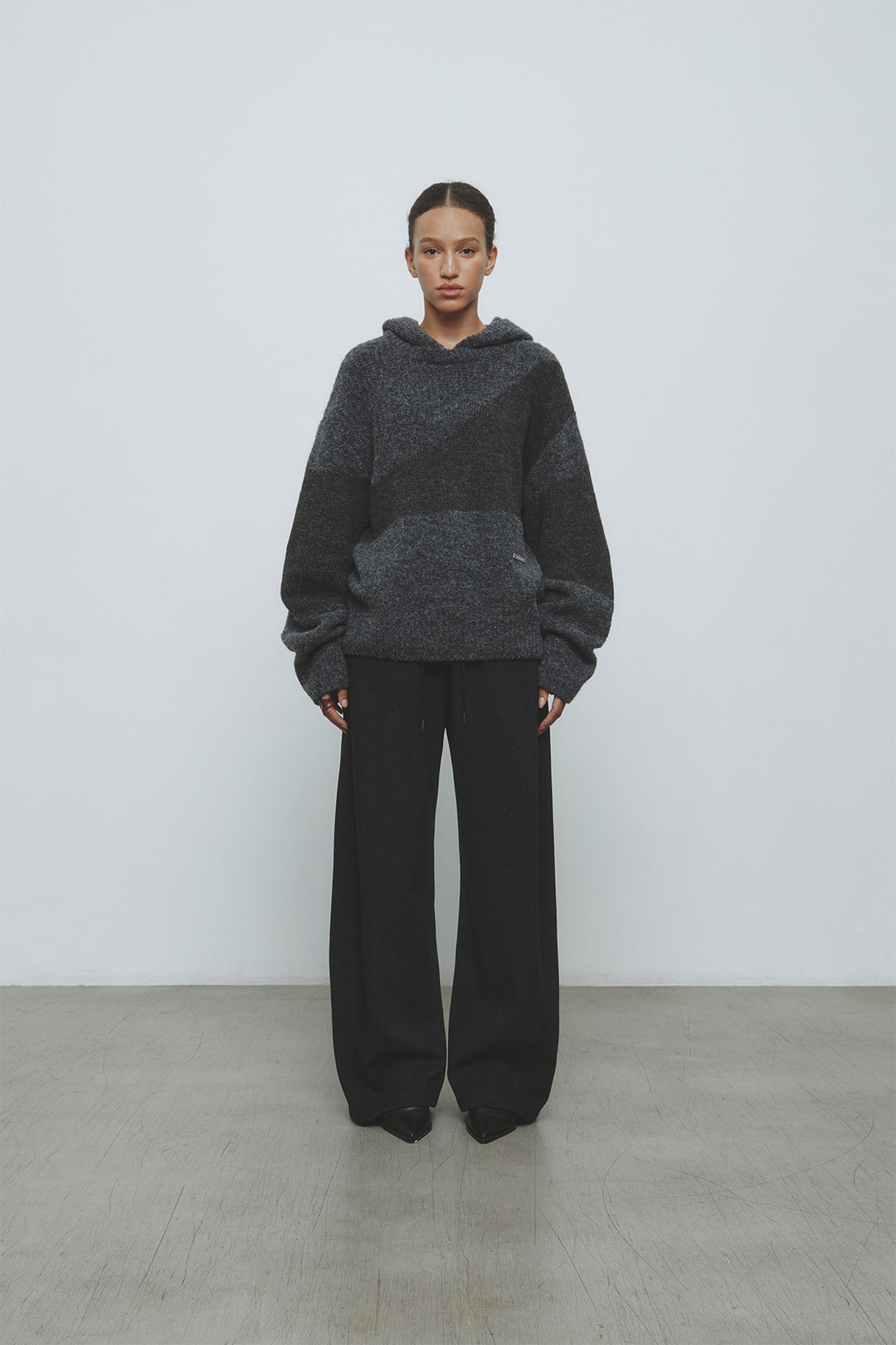 KIMMATIN Color Mix Unbalance Knit Hoody — Charcoal
