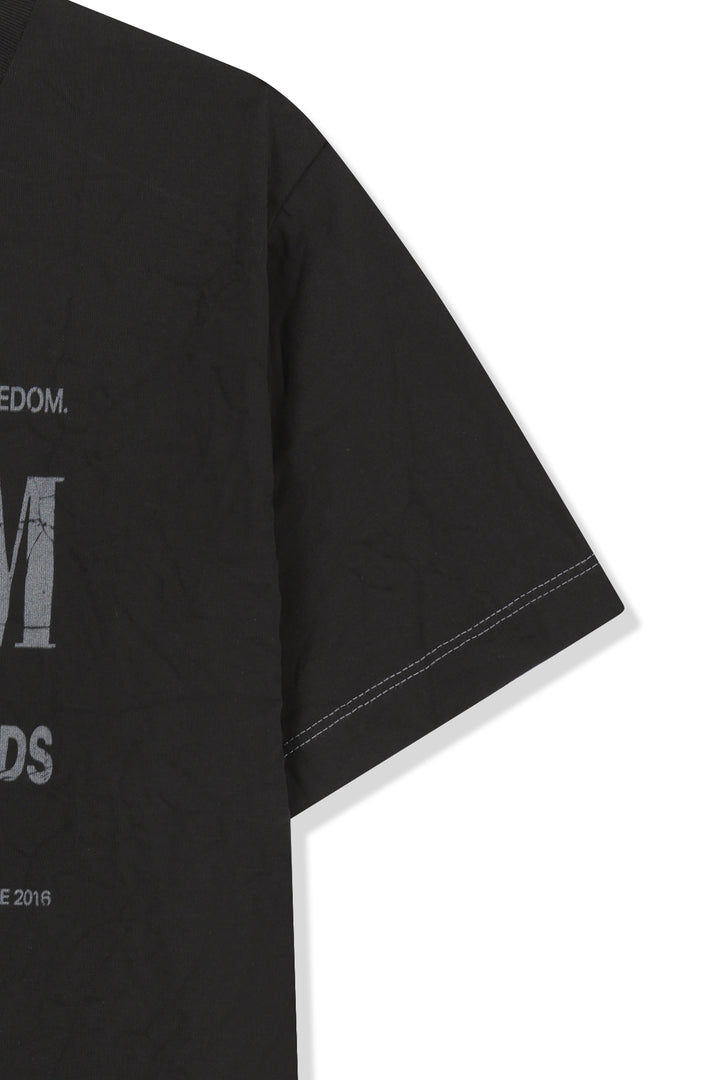 Matin Kim Lettering Graffiti Crease Top — Black