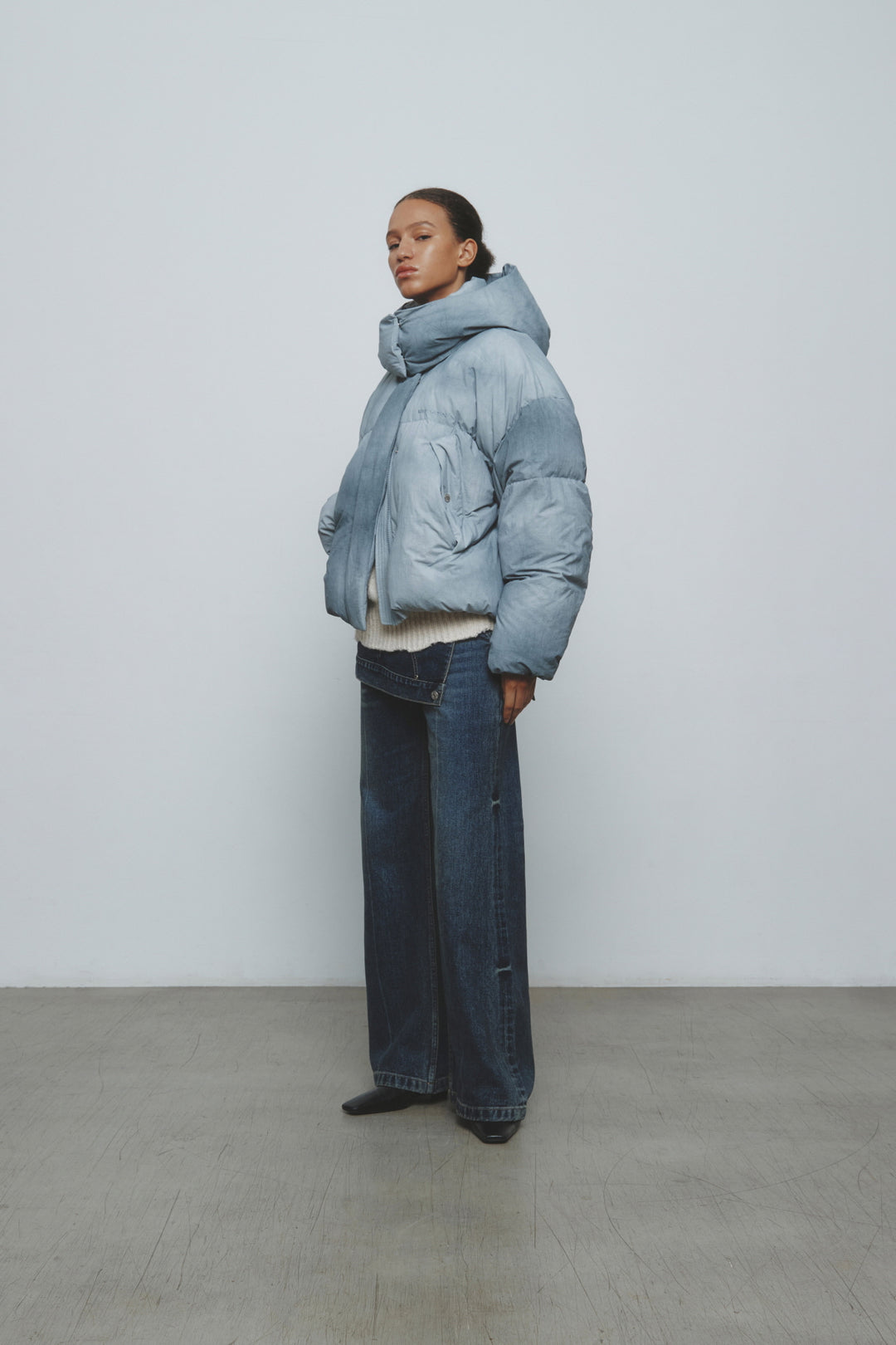 KIMMATIN Dying Effect Volume Puffer Down Jumper — Light Grey