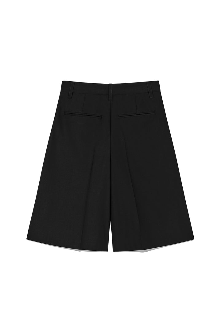 Matin Kim Bermuda Pleats Skirt Pants — Black