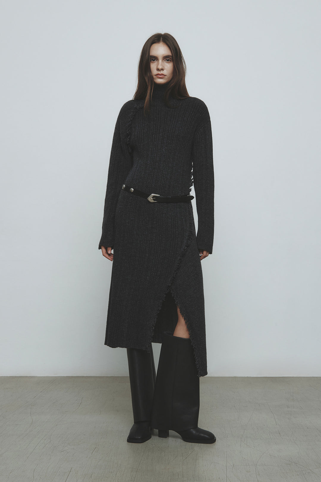 KIMMATIN Unbalance Fringe Knit Dress — Charcoal