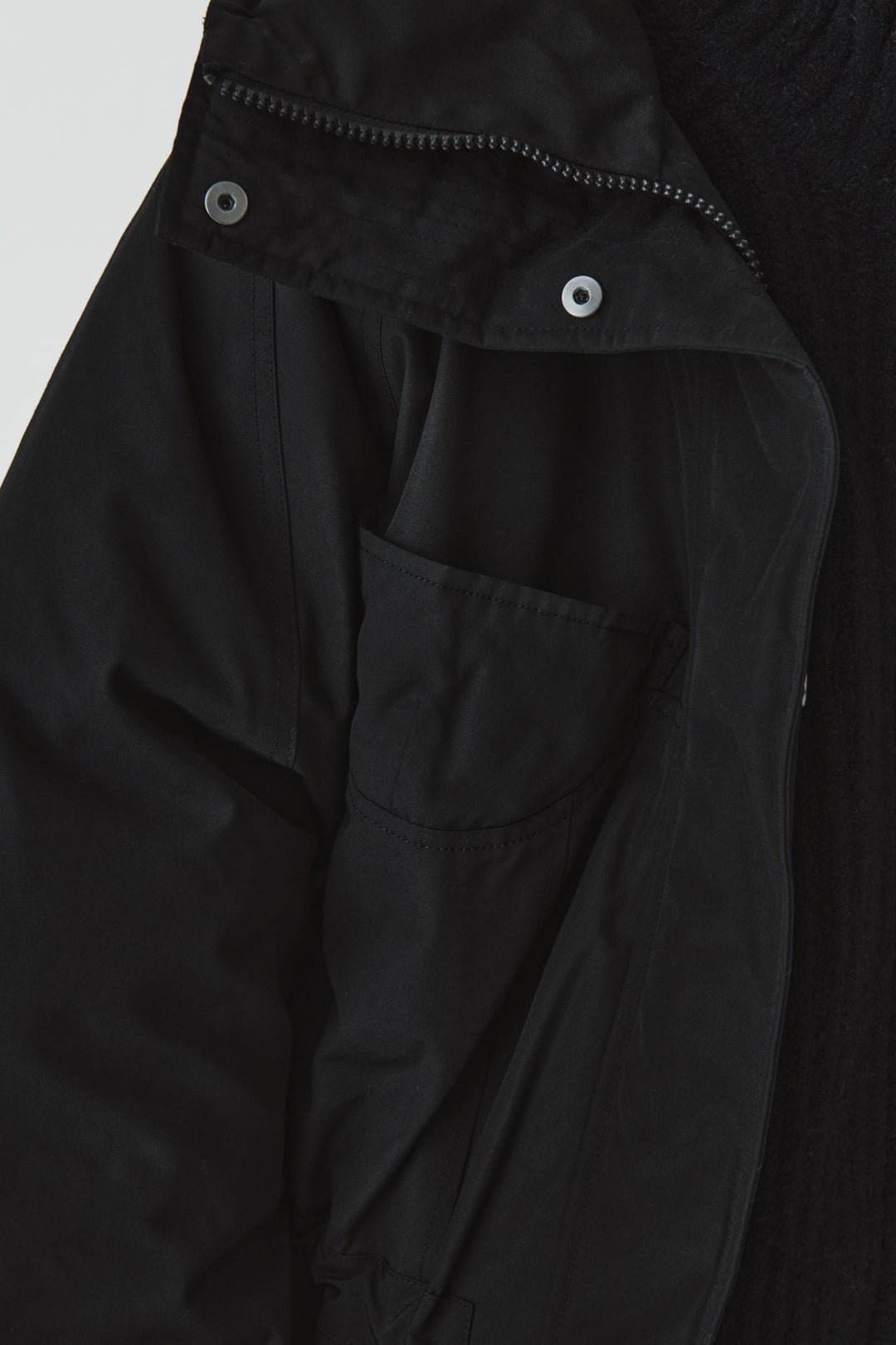 KIMMATIN Hunting Down Jumper — Black