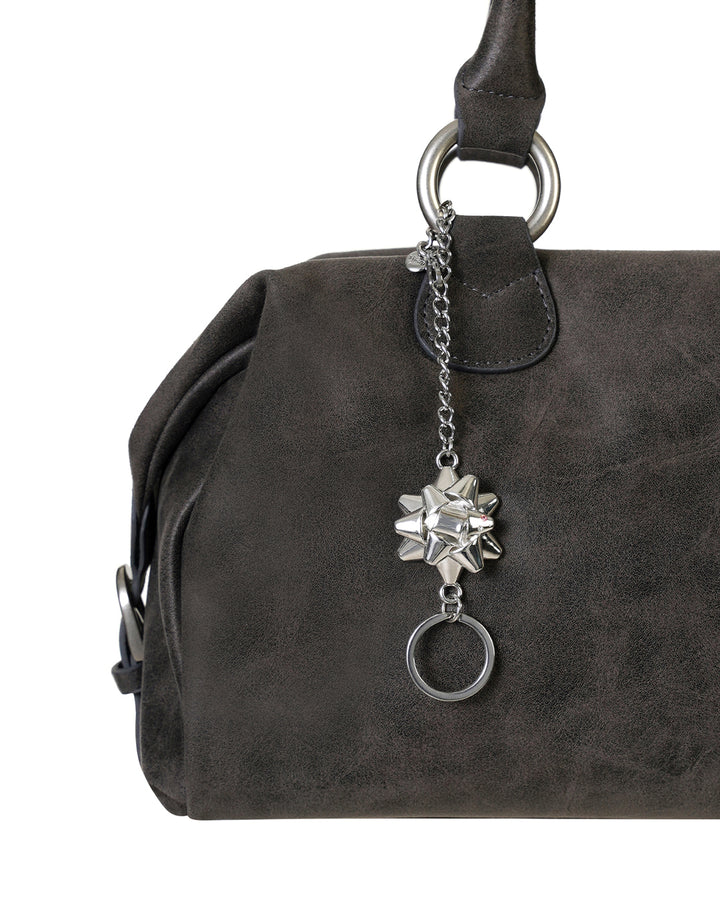 Stand Oil Rosette Keyring — Cubic Charm — Silver