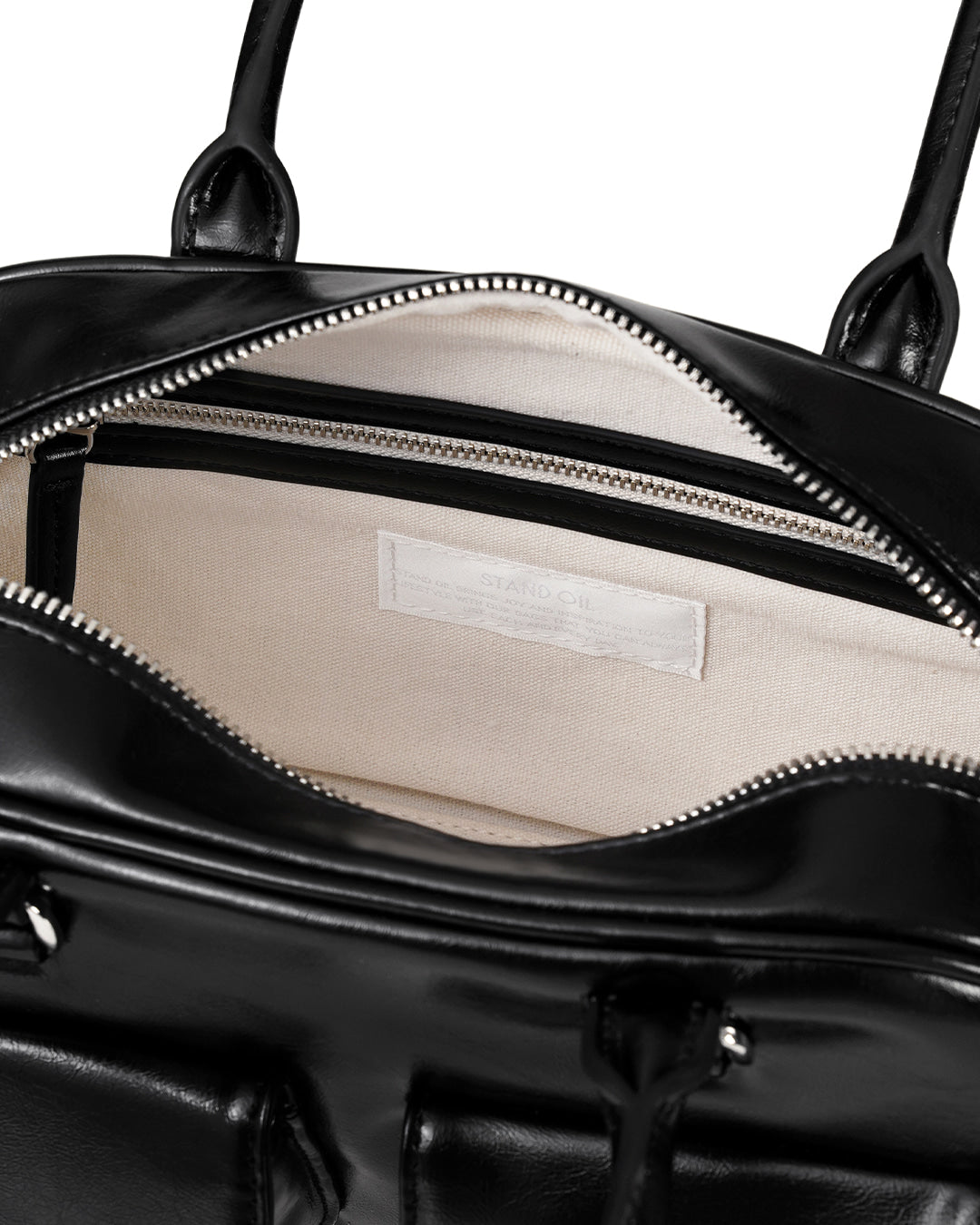Stand Oil Chubby Bag — Quilted Bowling Crossbody — Black